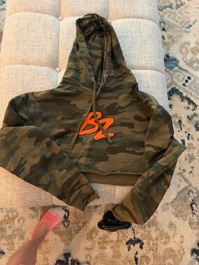 Bailey Zimmerman concert Camo Cropped Hoodie